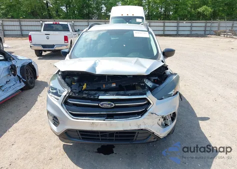 2017 Ford Escape Se z USA, uszkodzony, nr VIN 1FMCU9G92HUE90466